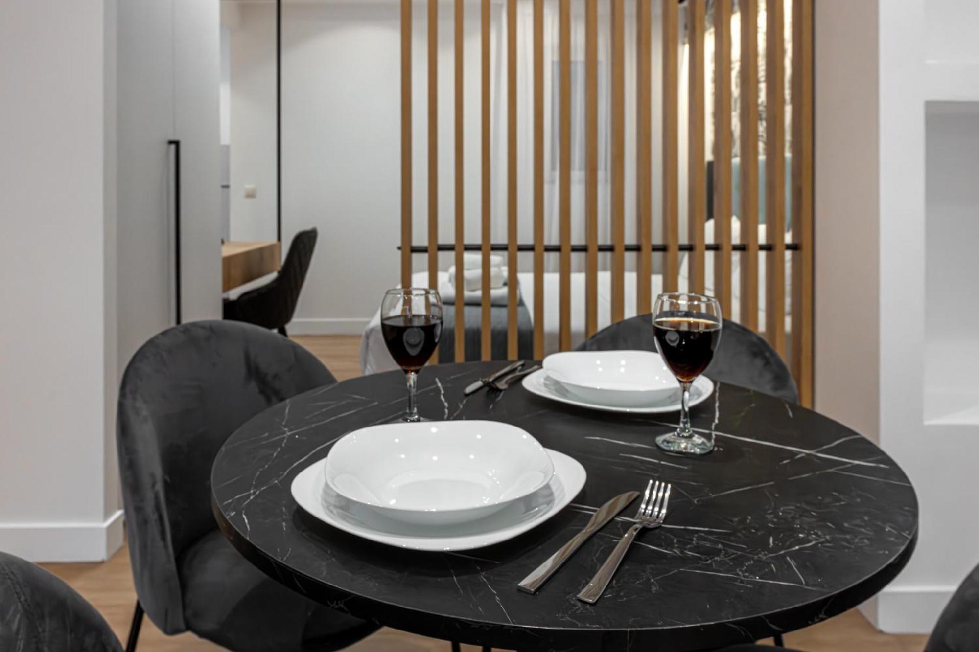 Kriel Suites By Liv Homes Atenas Exterior foto
